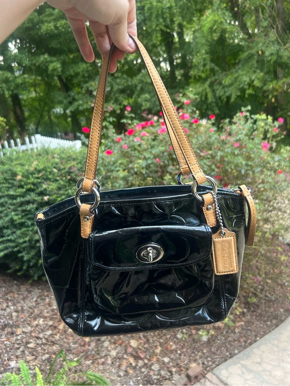 Coach Leah F14729 Black Signature Embossed Patent Leather Shoulder Bag Y2K